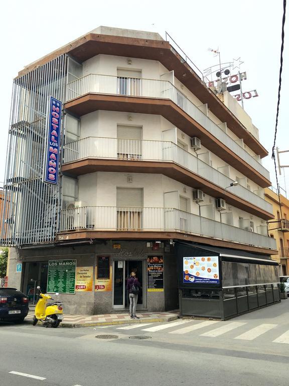 Hostal Los Manos Blanes Eksteriør bilde
