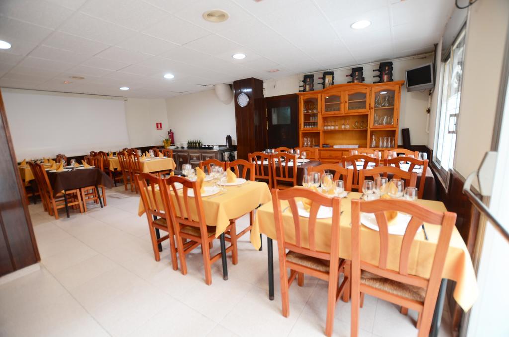 Hostal Los Manos Blanes Eksteriør bilde