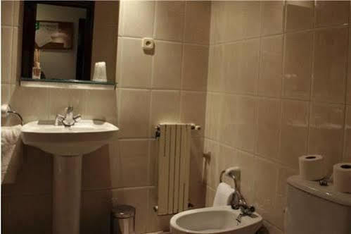 Hostal Los Manos Blanes Eksteriør bilde